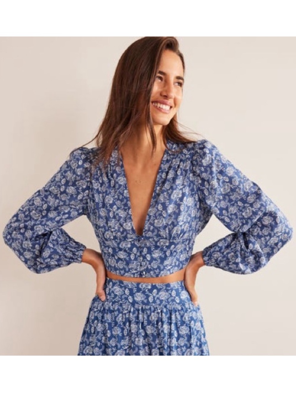 Boden Cropped Low V Long Sleeve Top True Navy Linear Bloom Size 12